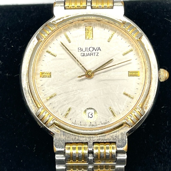Vintage Beautiful Bulova Women's Quartz Two-Tone Watch - Picture 2 of 5
